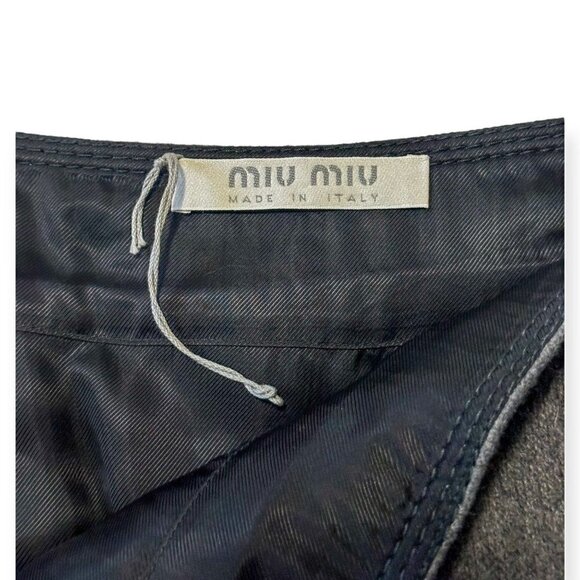 MIU‎ MIU Gray Wool Pleated Skirt, Size 44 Italy, Never worn new condition - Picture 10 of 14